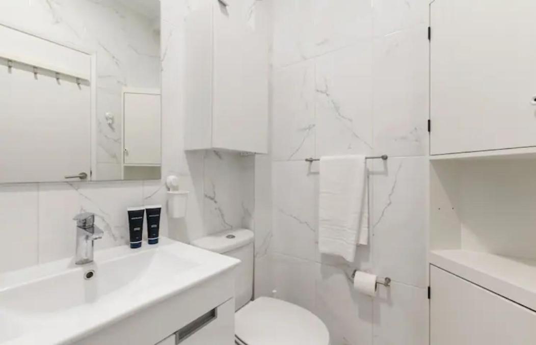 Beautiful 1 Bedroom Apartment Near Benfica Lisboa Exterior foto